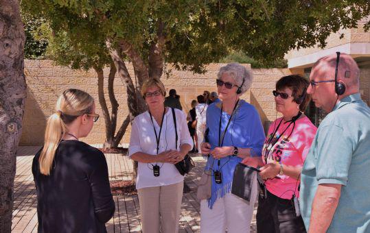 Anne Ayalon with her guests at Yad Vashem